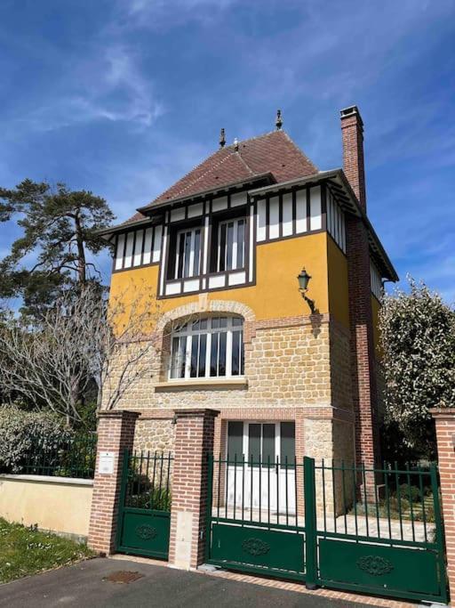 Villa D'Exception A 500 M De La Plage Merville-Franceville-Plage Exterior foto